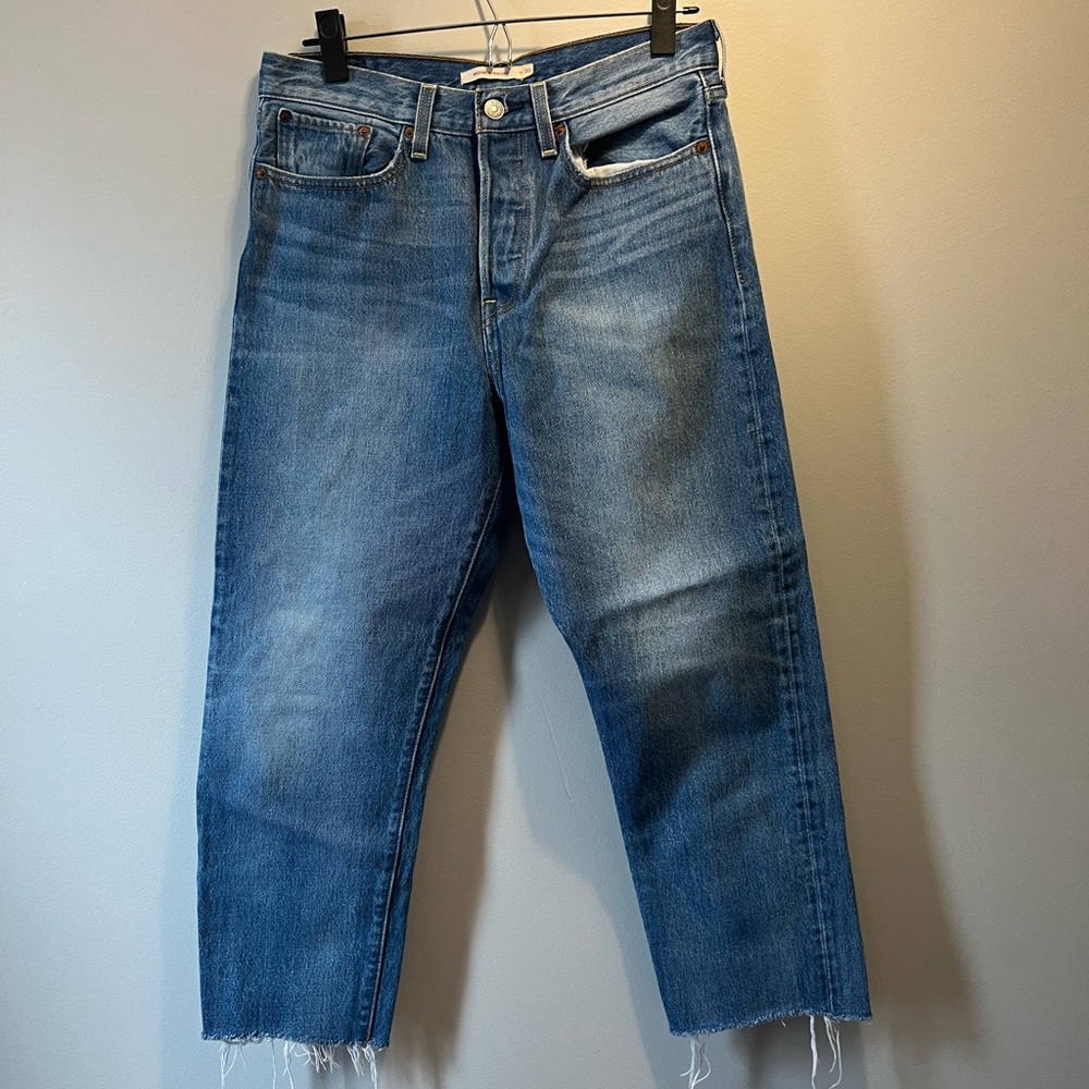 Levi’s wedgie straight medium wash denim